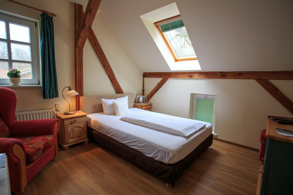 Hotel Schloesschen Sundische Wiese Zingst Exteriör bild